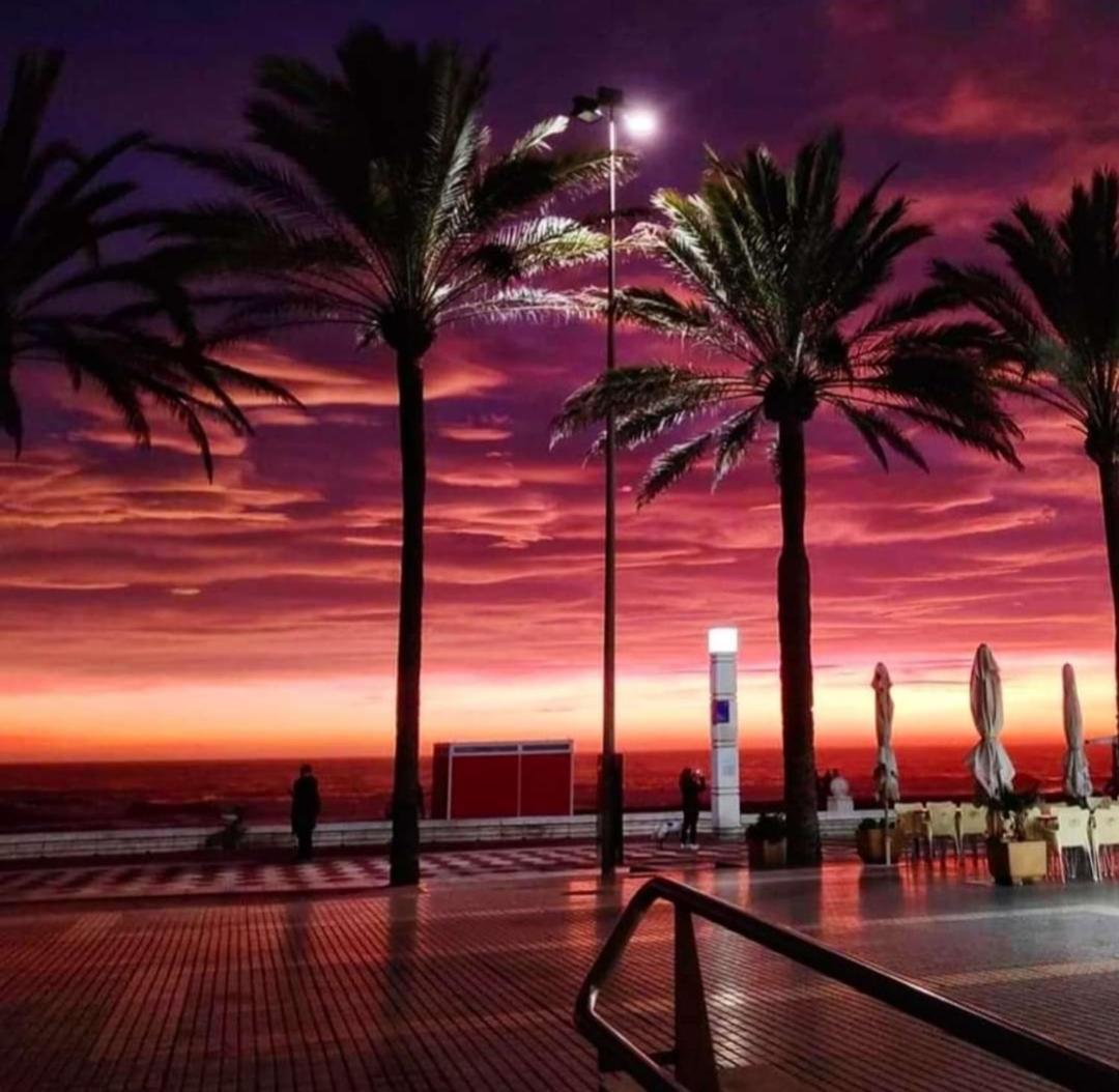 ¡Cómo en casa! Precioso apartamento en Almería Exterior foto